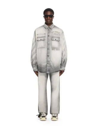 Diagonal besticktes Denim-Military-Overshirt
