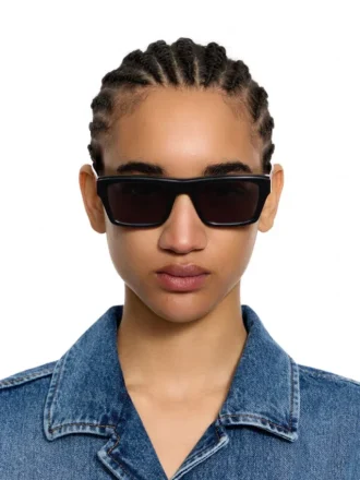 Flint-Sonnenbrille mit rauchfarbenen Gläsern