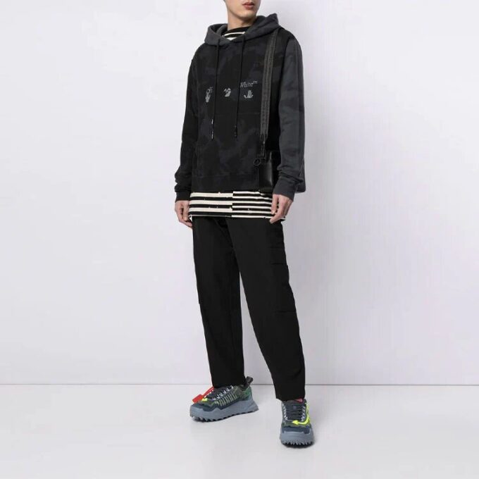 FW21 Tie-Dye-Alphabet-Muster-Version Schwarz
