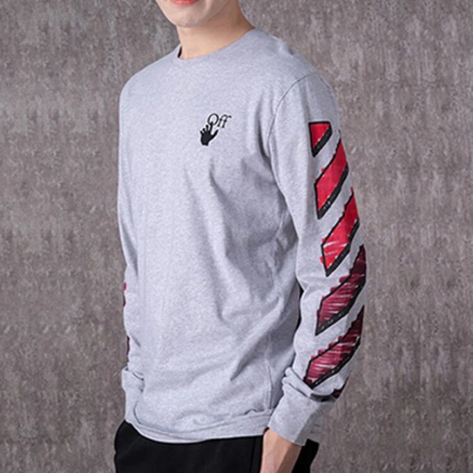 SS21 Arrow Langarm-Version Grau